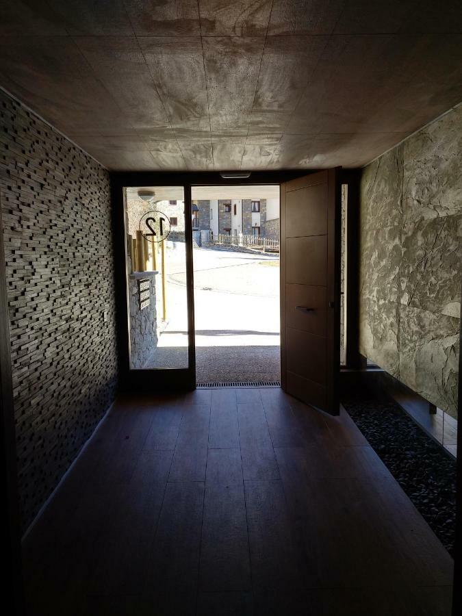 Tuca Del Mont Apartamento Benasque Exterior foto